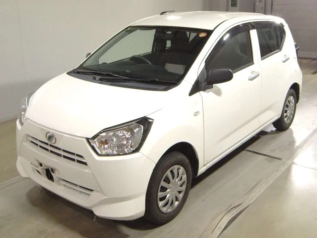Daihatsu Mira e:S LA360S 2021